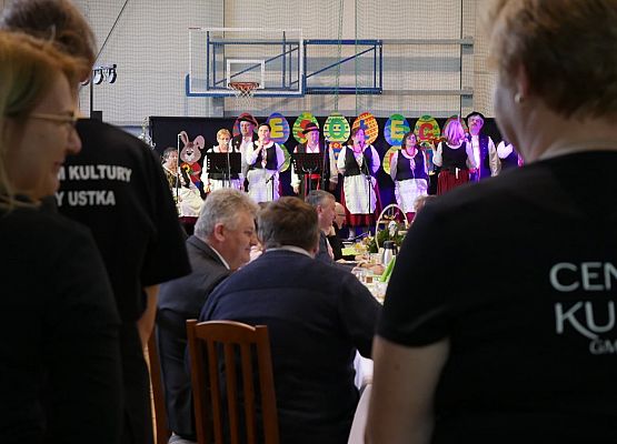 Grafika 11: Wielkanocne spotkanie