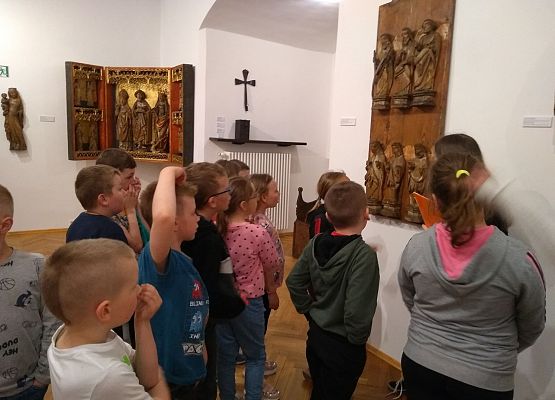 Grafika 4: Wycieczka w ramach projektu " Poznaj Polskę"