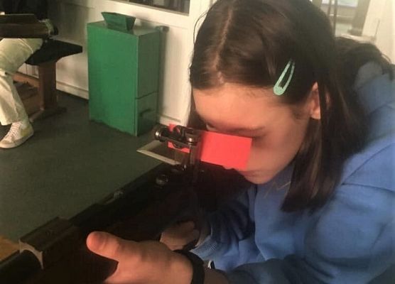 Grafika 3: Na strzelnicy