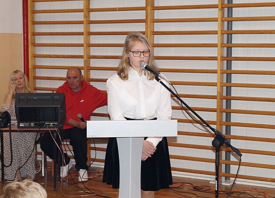 Grafika 3: Dzień Edukacji Narodowej