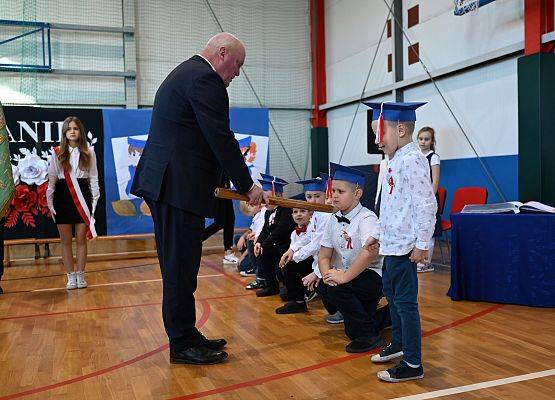 Grafika 16: Ślubowanie pierwszoklasistów