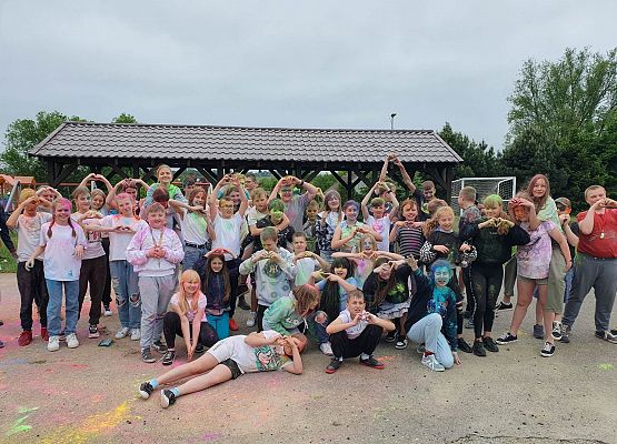 Grafika 15: Dzień Dziecka na kolorowo