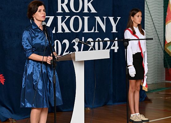 Grafika 4: Witaj szkoło!