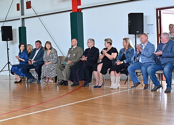 Grafika 3: Witaj szkoło!