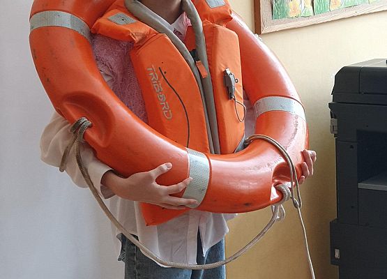 Grafika 8: Pierwsza pomoc w sytuacjach zagrożenia!