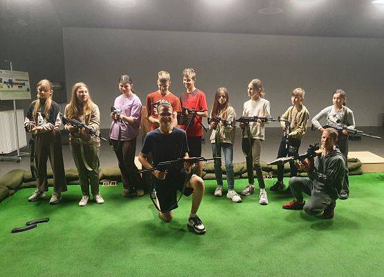 Grafika 1: Z wizytą w Centrum Szkolenia Marynarki Wojennej w Lędowie