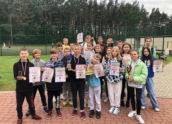 Grafika 1: Gminna Olimpiada Młodzieży Szkół Podstawowych w biegach przełajowych