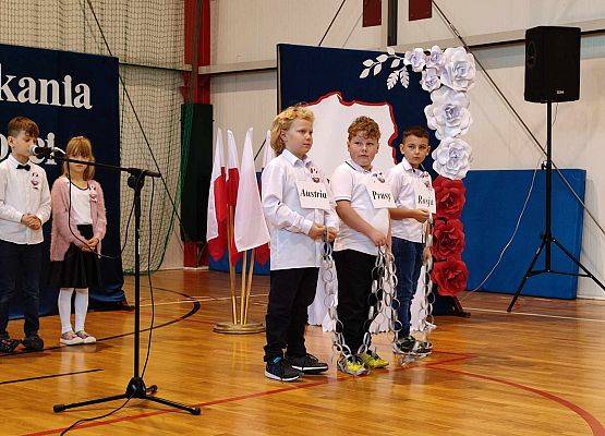 Grafika 7: Święto Odzyskania Niepodległości