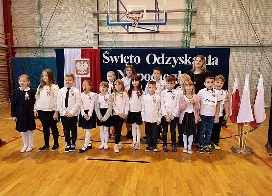 Grafika 16: Święto Odzyskania Niepodległości