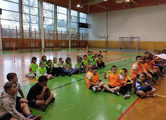 Grafika 3: OLIMPIADA SPORTOWA UCZNIÓW SZKÓŁ PODSTAWOWYCH GMINY USTKA