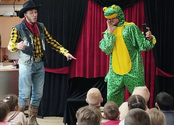 Grafika 5: Spektakl profilaktyczny pt. ,,Dziki zachód"