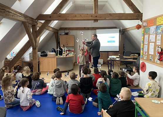 Grafika 2: Prelekcja pt. ,,Jedno morze wiele korzyści”