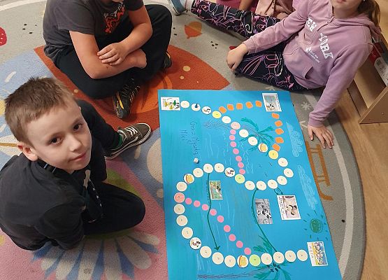 Grafika 13: Dni Myszki Miki