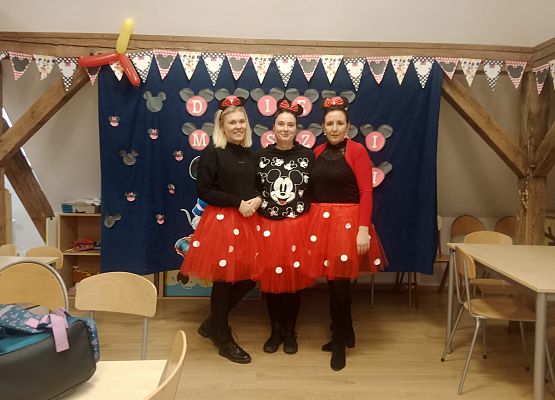 Grafika 1: Dni Myszki Miki