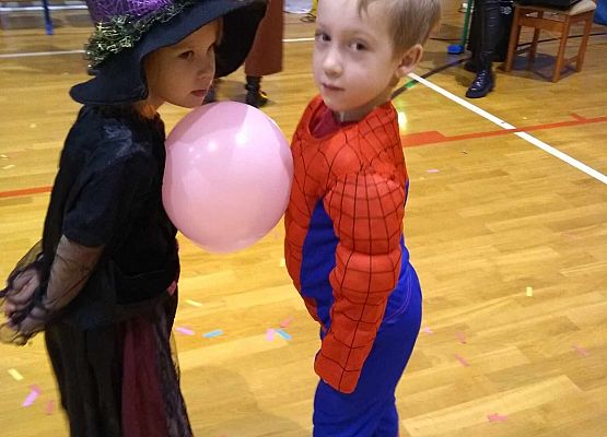 Grafika 16: BAL KARNAWAŁOWY 2024