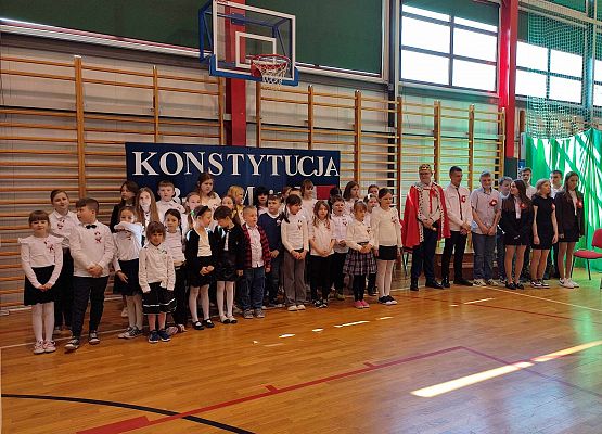 Grafika 5: Święto Konstytucji 3 Maja - pierwszej konstytucji w Europie