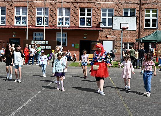 Grafika 17: PIKNIK RODZINNY 2024