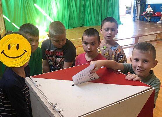Grafika 12: Wybory do Rady Samorządu Uczniowskiego
