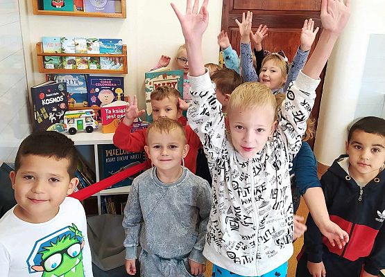 Grafika 6: Dzień Głośnego Czytania