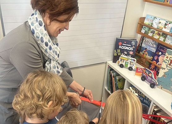 Grafika 2: Dzień Głośnego Czytania