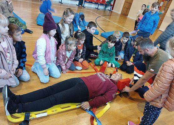 Grafika 7: OSP Możdżanowo w naszej szkole