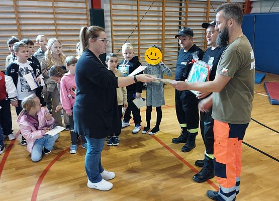 Grafika 19: OSP Możdżanowo w naszej szkole