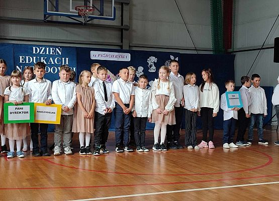 Grafika 6: Dzień Edukacji Narodowej