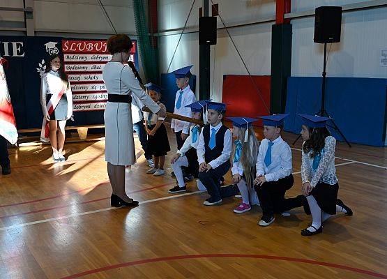 Grafika 18: Ślubowanie klasy pierwszej