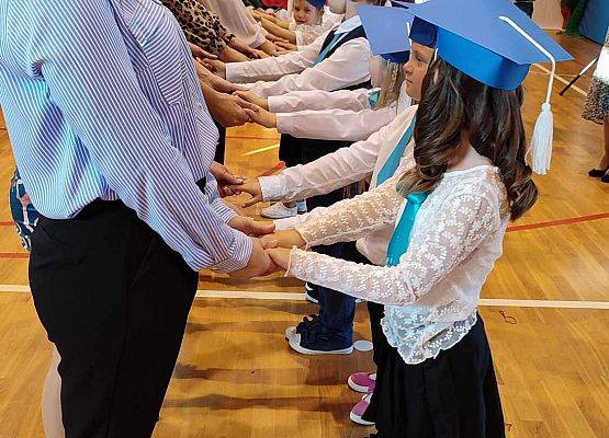 Grafika 4: Ślubowanie klasy pierwszej