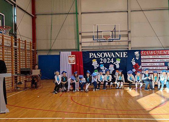 Grafika 6: Ślubowanie klasy pierwszej