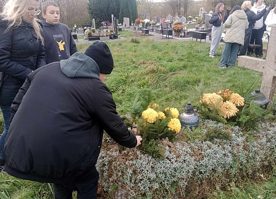 Grafika 7: Akcja ,,Znicz" w naszej szkole