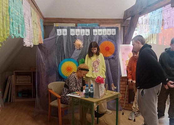 Grafika 5: Kolejne spotkanie z lokalną poetką za nami