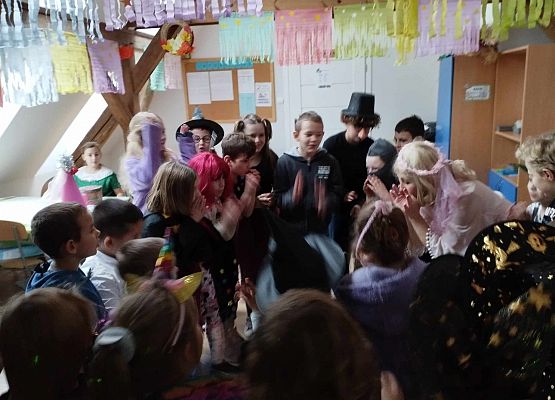 Grafika 7: „Święty Andrzej Ci ukaże, co Ci los przyniesie w darze”