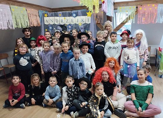 Grafika 14: „Święty Andrzej Ci ukaże, co Ci los przyniesie w darze”