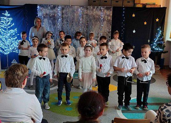 Grafika 1: Zimowy koncert z okazji Dnia Babci i Dziadka