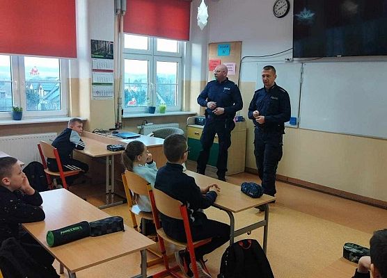 Grafika 7: Akcja „Bezpieczne ferie”