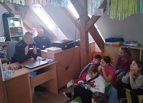 Grafika 1: Akcja „Bezpieczne ferie”