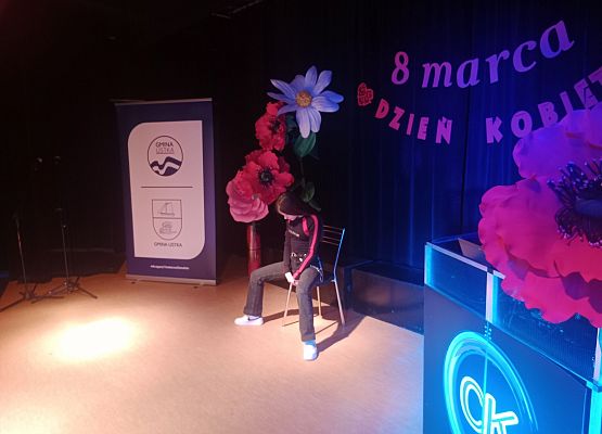 Grafika 4: Gminny Dzień Kobiet w Świetlicy Wiejskiej w Zaleskich