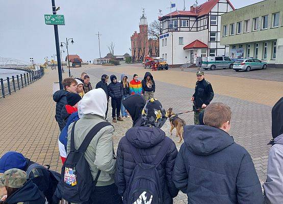 Grafika 2: Z wizytą w Placówce Straży Granicznej w Ustce
