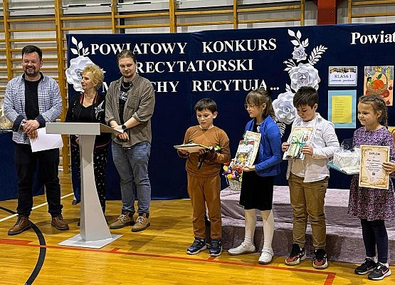 Grafika 27: V Powiatowy Konkurs Recytatorski i Plastyczny