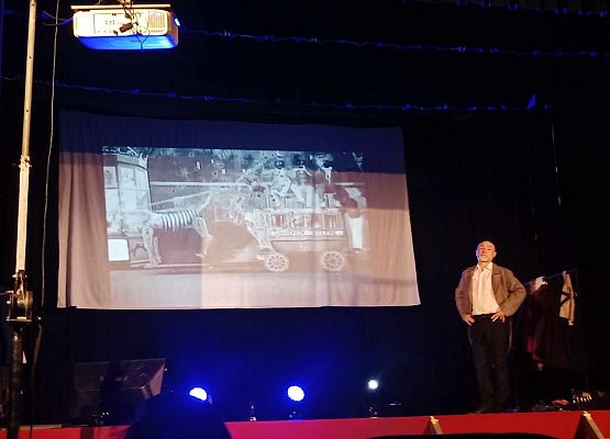 Grafika 3: Uczniowie klas IV, V i VI w teatrze