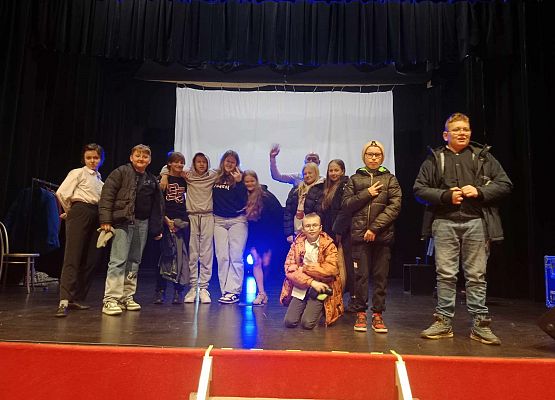 Grafika 1: Uczniowie klas IV, V i VI w teatrze