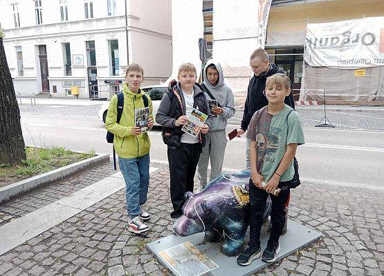 Grafika 10: Szlakiem Słupskich Niedźwiadków Szczęścia
