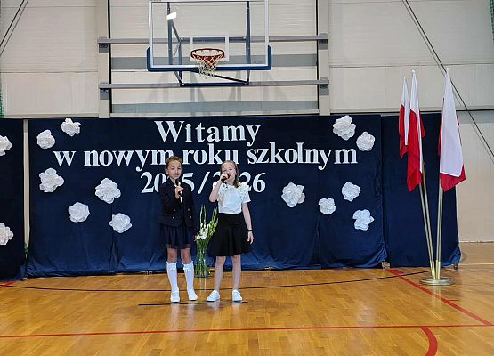 Grafika 7: Rozpoczęcie roku szkolnego 2025/2026