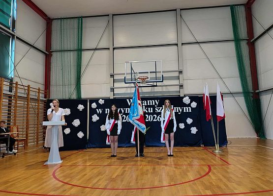 Grafika 6: Rozpoczęcie roku szkolnego 2025/2026