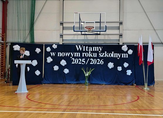 Grafika 1: Rozpoczęcie roku szkolnego 2025/2026