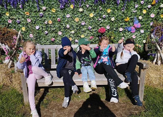 Grafika 9: Wycieczka na Farmę Alexa w Charbrowie koło Łeby