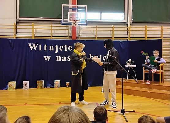 Grafika 9: ,,Witajcie w naszej bajce"