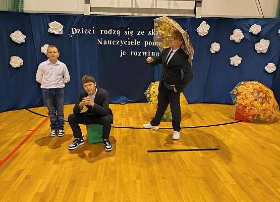 Grafika 22: Dzień Edukacji Narodowej w naszej szkole