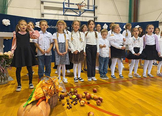 Grafika 20: Dzień Edukacji Narodowej w naszej szkole